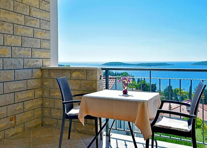 아파트먼트 타마라 흐바르