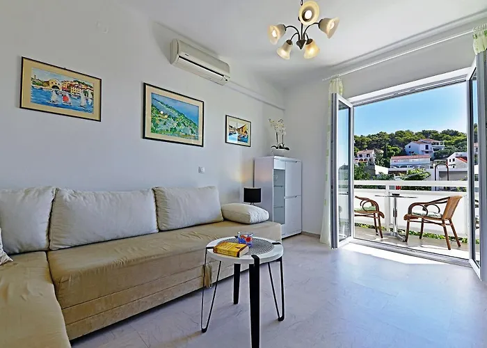 Apartment Tamara Hvar Town